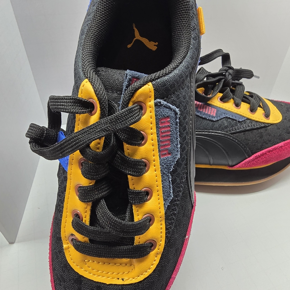 Puma Future Rider Global Futurism Youth Lifestyle Sneakers Shoes Sz 4